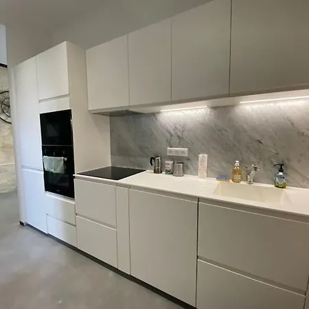 Loft Pres Du Tram